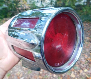 Olds Oldsmobile R3A-58 1958 luz trasera lente y carcasa parte a - Imagen 1 de 9