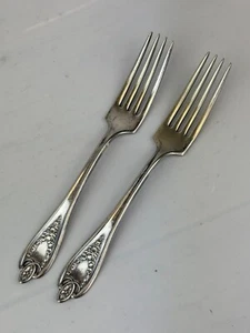 (2) 1847 Rogers Brothers Old Colony 7 1/2” Dinner Forks XS Triple Silverplate - Picture 1 of 4