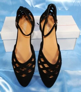 Forever Ella Black Ankle Strap Shoes Sandles Size 5 Ballet Flats - Picture 1 of 2