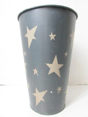 Primitive Star Metal Pail Can Vase Flowers Americana Decor Container Floor Shelf - Image 1 of 4