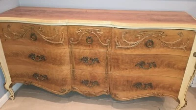 Mueble de dormitorio JB Van Sciver en excelente estado todo hecho a mano, sin clavos  Foto 1 de 4