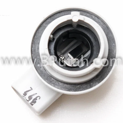 Range Rover L322 Turn Signal Lamp Light Bulb Holder Socket Left Front 2003~2005 - Image 1 of 2