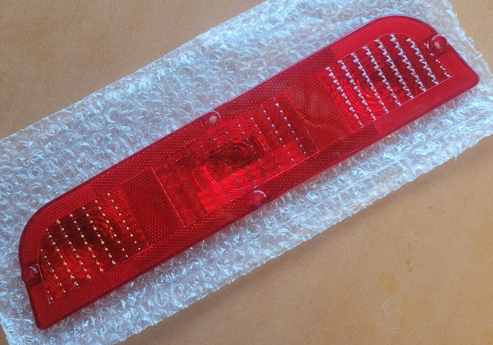 Lente de luz trasera para Polaris Classic Indy Edge reemplaza OEM# 5430423 Foto 1 de 1