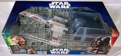 Star Wars Death Star Trench Run: Darth Vader TIE Advenced & X-Wing Fighter 2011 - Image 1 of 4