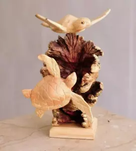 Sea Turtle Figurine, Wooden Statue, Love, Wood Carving, Nature, Gift for Twin - Picture 1 of 7
