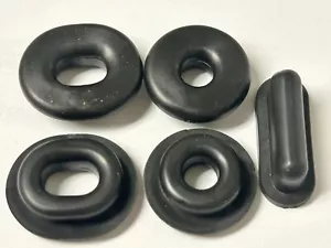 FAIRING GROMMET SET OF 5 (52-691) - Picture 1 of 6