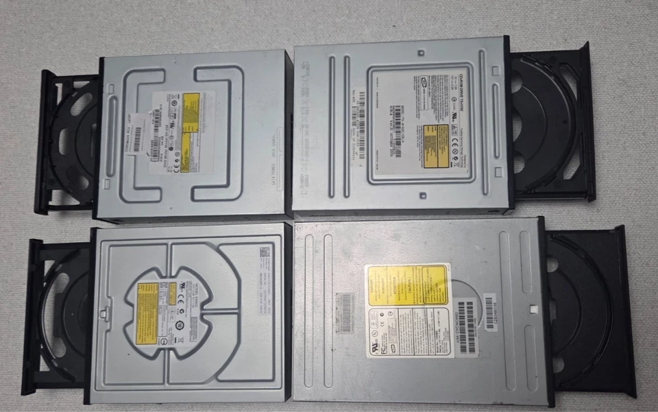 4x 5.25 SATA IDE DVD CD ROM Writers Samsung Argus Panasonic Toshiba  JOB LOT - Image 1 of 4