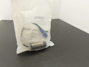 Telemecanique XS630B2PAL01M12 Inductive Proximity Switch 30MM Barrel - Picture 1 of 9