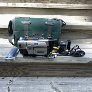 Sony CCD-TRV37 8mm Hi8 Analog Camcorder Tested REFURBISHED - Picture 1 of 17