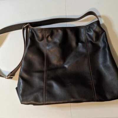 Bolsa de ombro Nine & Co couro marrom preto, alça ajustável, ferragens prata - Imagem 1 de 4