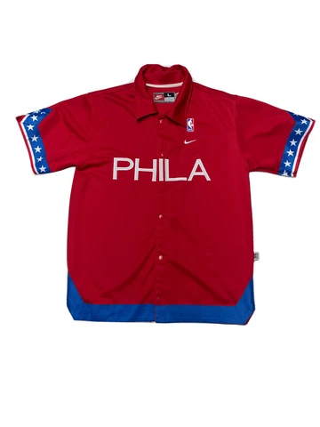 Vtg Philadelphia 76ers Nike NBA WarmUp YOUTH Jersey Red Retro Sz L (ADULT SMALL) Cover