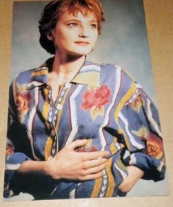 PATRICIA KAAS-PROMO POSTCARD-1990-CBS DISQUES INC. - Picture 1 of 2