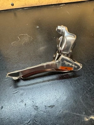  Desviador delantero Shimano Dura Ace 10 velocidades FD-7800 31,8 mm NOS Foto 1 de 4