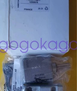 Parker Valve Model PXC-J1110551 PXC-J1110511 - Picture 1 of 3