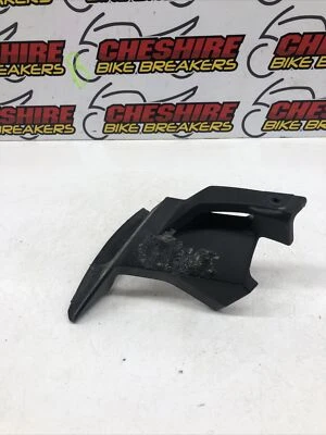 ♻️ Carenado interior lateral derecho Kawasaki Z1000 Zr1000 C8f Abs 2007 - 2009 ♻️ Foto 1 de 4