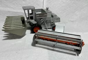ERTL Allis Chalmers Gleaner Combine 1/32 Diecast 2 Heads No Ladder or Auger - Picture 1 of 17