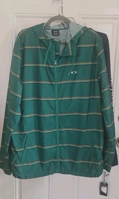 Chaqueta Oakley Para Hombre Verde Cortavientos Con Capucha Cremallera Completa Ligera Exterior talla XL Foto 1 de 4