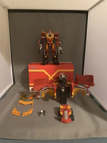 Transformers Fansproject TFX-04 Parallax PROTECTOR with Classics Hot Rod Cover
