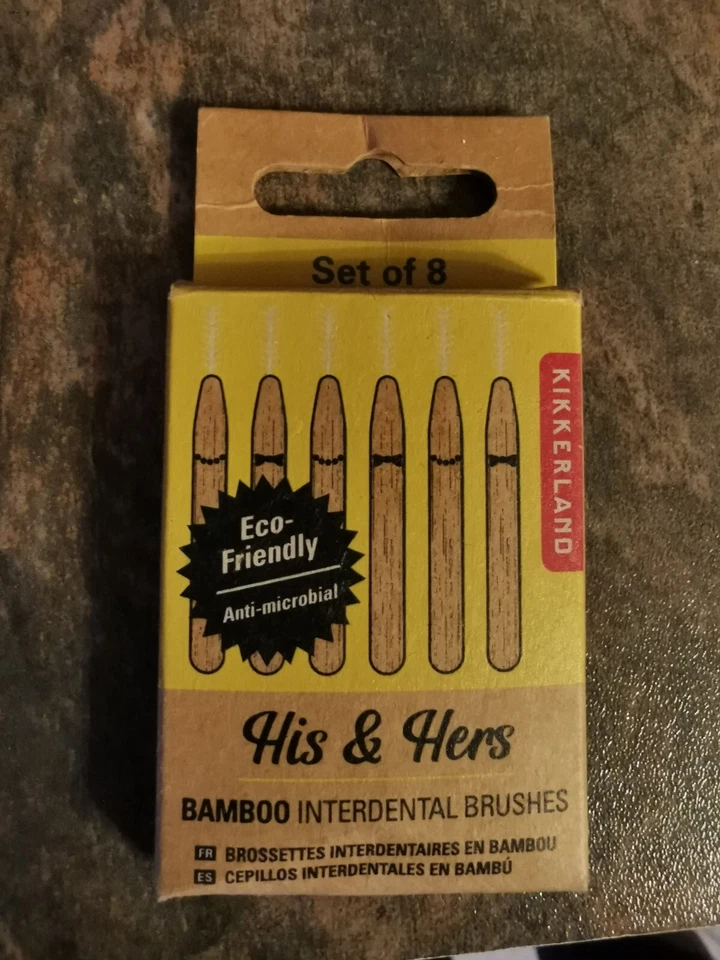 Cepillo interdental de bambú Kikkerland His & Hers 8x reciclable reutilizable sin BPA Foto 1 de 2