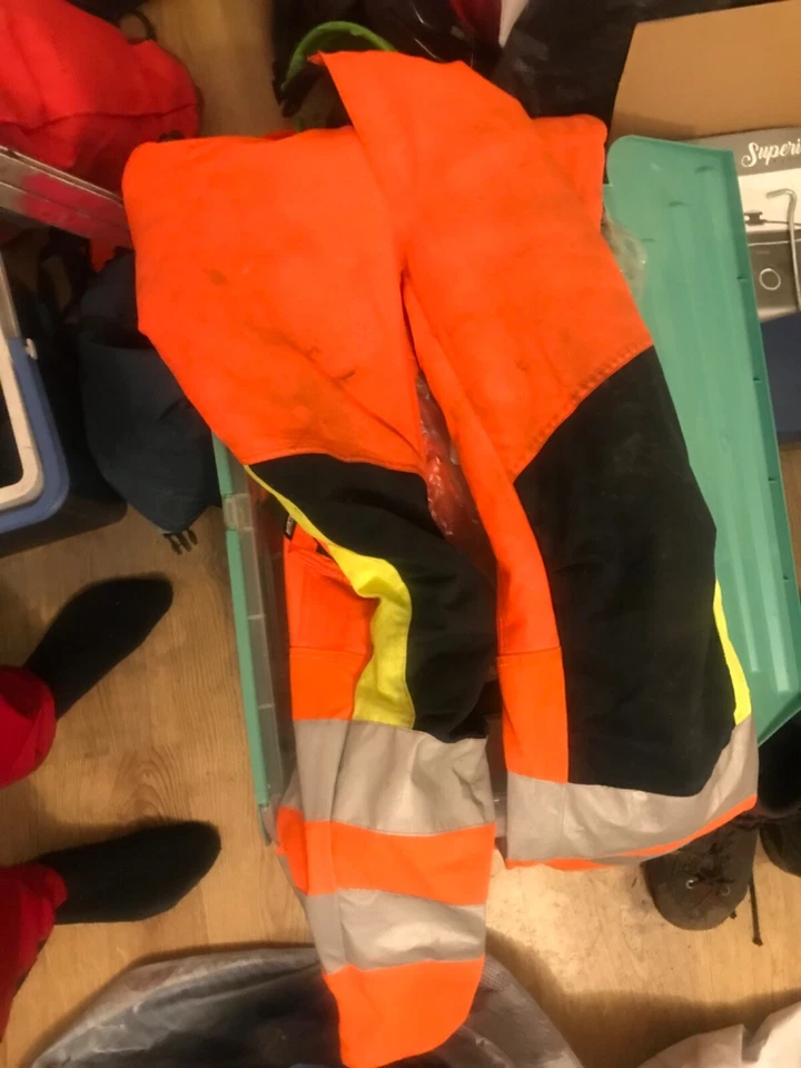 pantalon anti coupure sthil bon état général avec bande réfléchissante classe2 - Photo 1/1