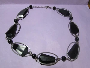 VINTAGE 20-23" silvertone & large black acrylic beaded necklace - Picture 1 of 5