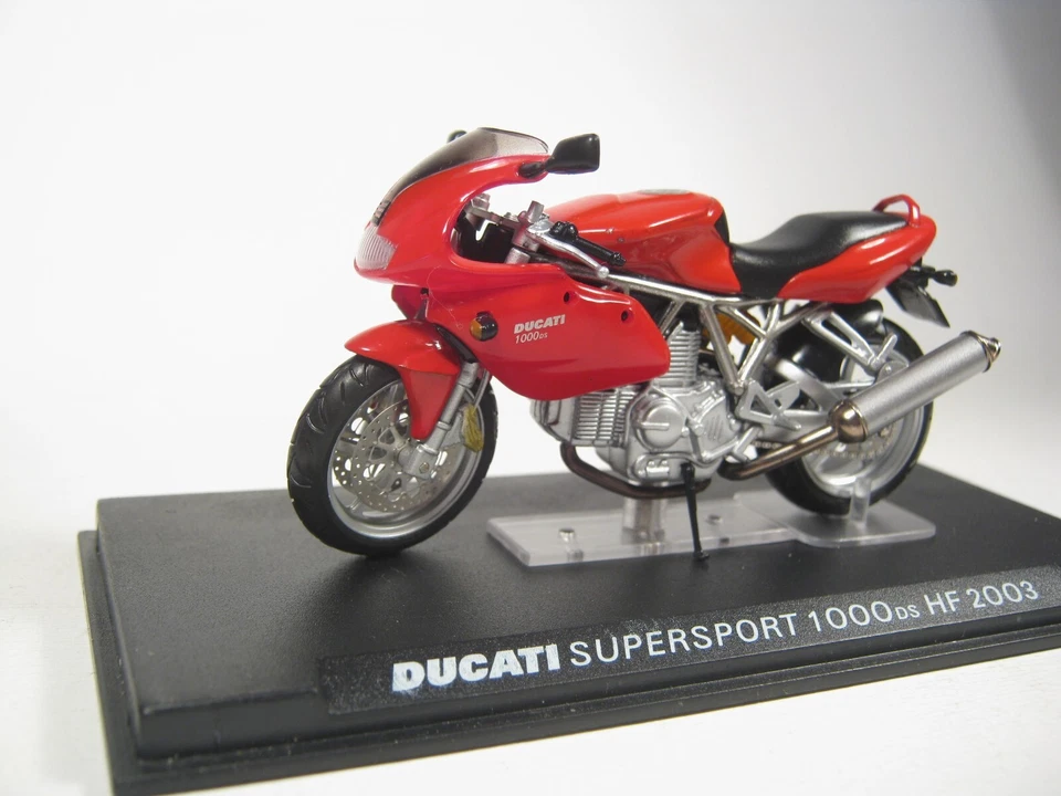 DUCATI SUPERSPORT 1000 DS HF 2003 1/24. - Immagine 1 di 1