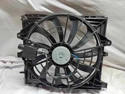 Ventilador de refrigeración del radiador CAdillac CTS ATS 2013-2015 84001484 Foto 1 de 4