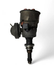 VW Power Distribution Unit 035905205AE (A946) - Picture 1 of 7