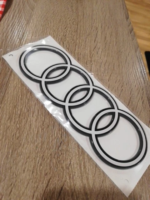 AUDI ORIGINAL TEILE® Anillos originales Audi A3 (8Y) Sportback logotipo Black Edition emblema Blackline blanco