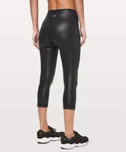 Lululemon Wunder Under Crops High Rise 21" Luminosity Foil Print Black Sz 6 - Picture 1 of 6