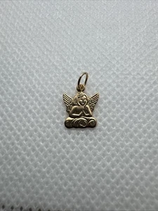 585 14k Gold Cherub betender Engel Anhänger Charm Schutzengel Wolken Himmel - Bild 1 von 9