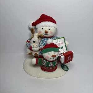 Hallmark 2020 COZY CHRISTMAS SELFIE Animated Musical Plush Snowmen Works! NEW! - Picture 1 of 10
