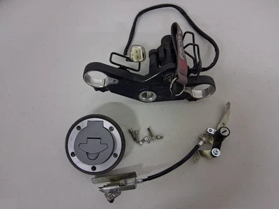 Yamaha YZF R3 2016 interruptor de encendido triple tapa de gasolina fabricante original 15-18 Foto 1 de 4