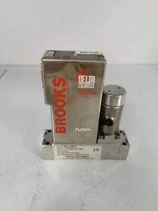 USED BROOKS SMART MASS FLOW SLA7950S1UGG1D2E1 AR 25SLPM DOWNPORT 9PIN - Picture 1 of 6