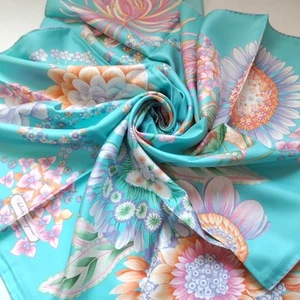 Salvatore Ferragamo Scarf 100% Silk 87cm square light blue multicolor vintage - Picture 1 of 24