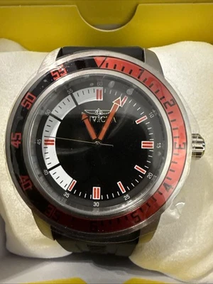 Reloj Invicta 12845 Specialty para hombre esfera negra con bisel rojo/negro Foto 1 de 3