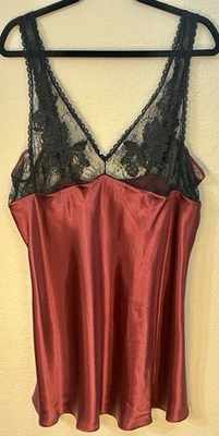 Camisón para mujer Linea Donatella poliéster púrpura encaje quimise talla XL Foto 1 de 3