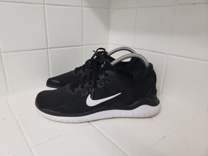 womens nike free rn 2018 black and white