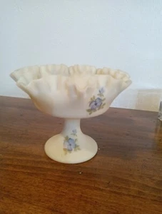Vintage Fenton Hand Painted Artist Signed Custard Glass Ruffled Compote 6" Tall - Picture 1 of 7