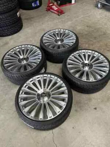 22x9 22x10.5 Silver Mercedes Wheels Tires S580 S600 S500 S550 S560 S63 MAYBACH - Picture 1 of 8