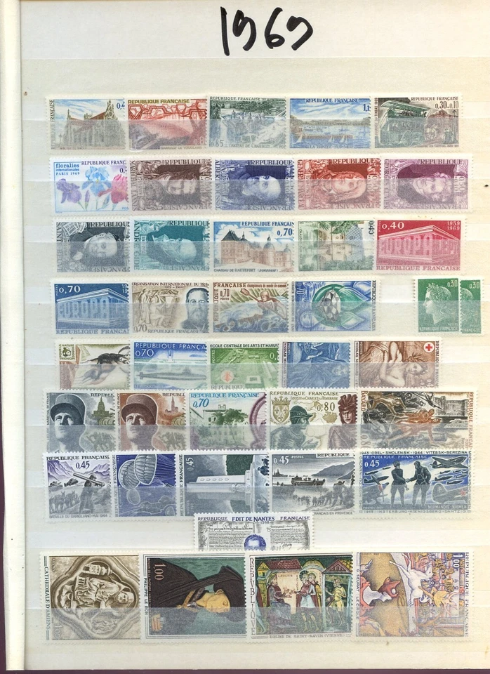 210624 ANNEE  1969   COMPLETE TOUS LES TIMBRES SONT LUXES** GOMME ORIGINALE - Photo 1/1