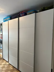Hübscher Schwebetürenschrank weiß TOP Zustand NUR Selbstabholer - Bild 1 von 9