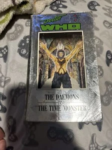 DOCTOR WHO CLASSICS: THE DAEMONS/THE TIME MONSTER By Barry Letts FREE Shipping - Picture 1 of 5