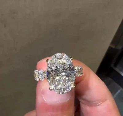 6.00 Ct Oval-Cut VS1 Lab Grown Diamond Halo Engagement Ring 14k White Gold - Image 1 of 4