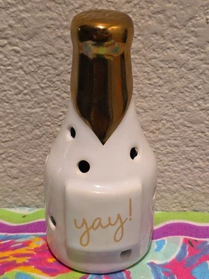 Botella de champán iluminada de cerámica Mud Pie / Año Nuevo / Mini / Cuidador Foto 1 de 4