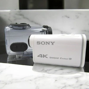 SONY FDR-X1000V 4K Action Camera Waterproof Case Included Used  - Picture 1 of 3