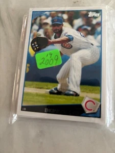 2009 Chicago Cubs Topps set- 19 cards (Fukudome, Soriano, Lee) - Picture 1 of 2