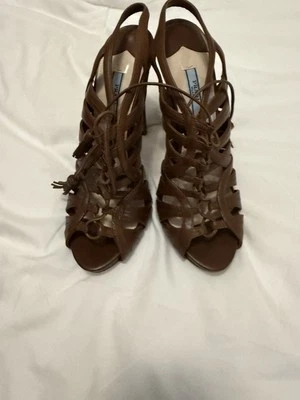 PRADA Black Patent Leather High Heel Ankle Strap Shoes brown. Size 39 brand new. - Image 1 of 4