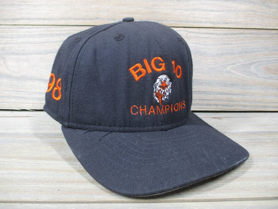 Vintage Illinois Fighting Illini Hat Cap Fitted Mens 7 1/4 NCAA Football New Era - Image 1 of 4