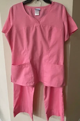 SB Scrubs Pink Salmon Women's Scrub Set Petite Mediium* - Image 1 of 4